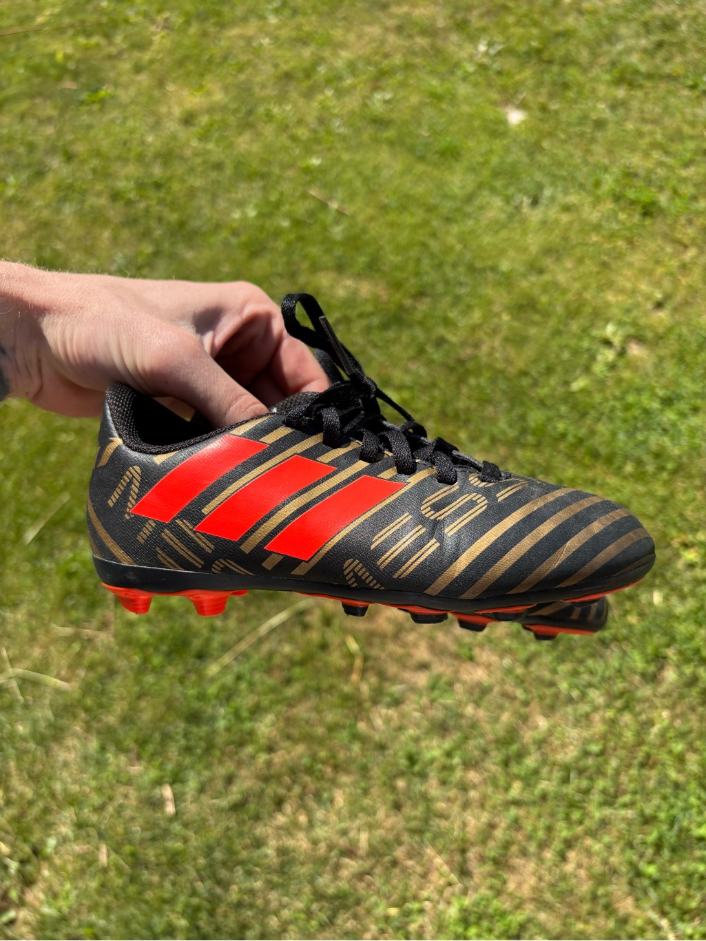 Adidas Leo Messi Black & Red Soccer Cleats Kids 13k